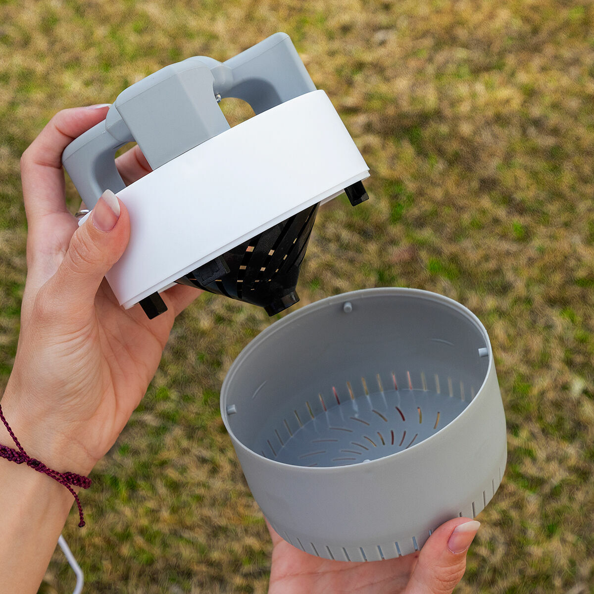 Lampă anti-țânțari prin aspirare KL Silen InnovaGoods