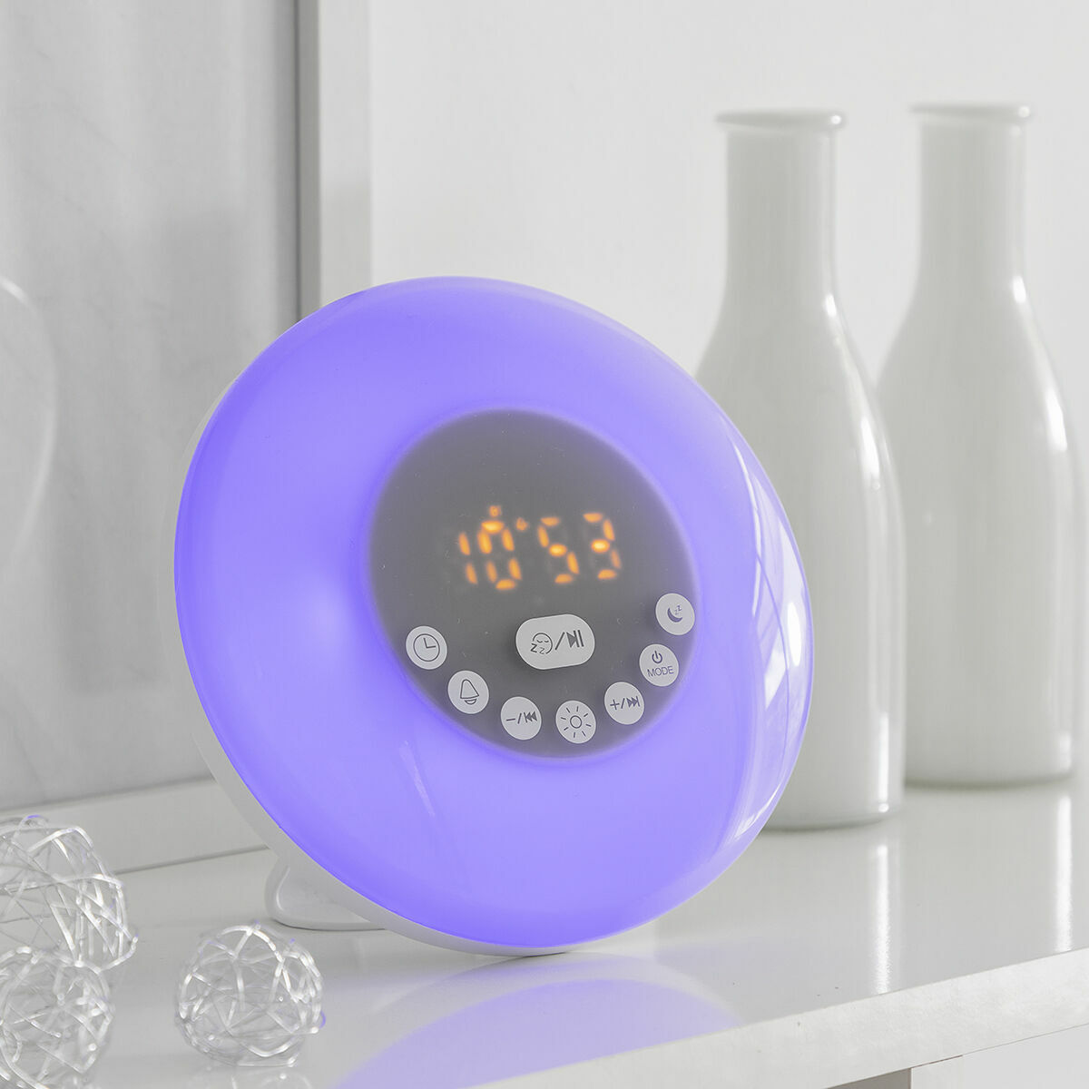 Ceas cu alarmă reîncărcabil cu difuzor și efect de răsărit Sunrilk InnovaGoods
