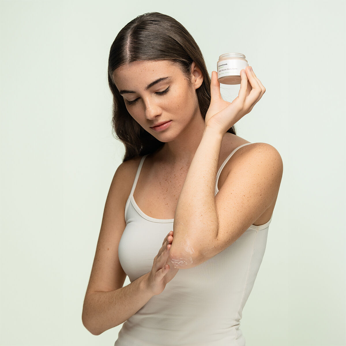 Set pentru rutină facială și corporală CBD InnovaGoods