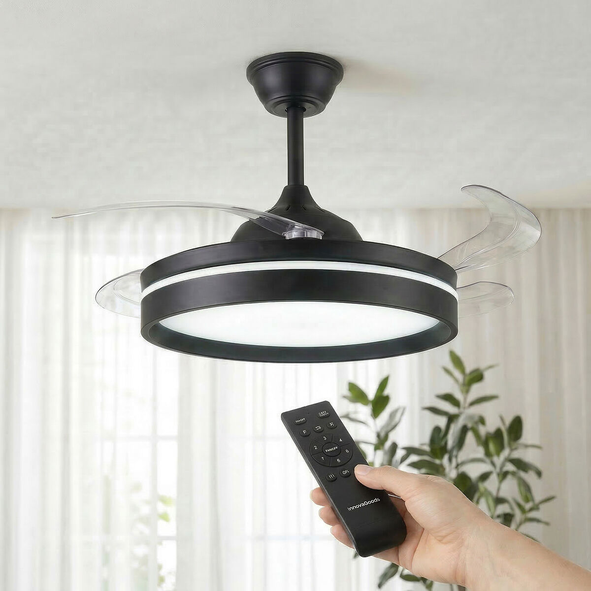 Ventilator de tavan cu lumină LED, 4 pale retractabile și telecomandă InnovaGoods