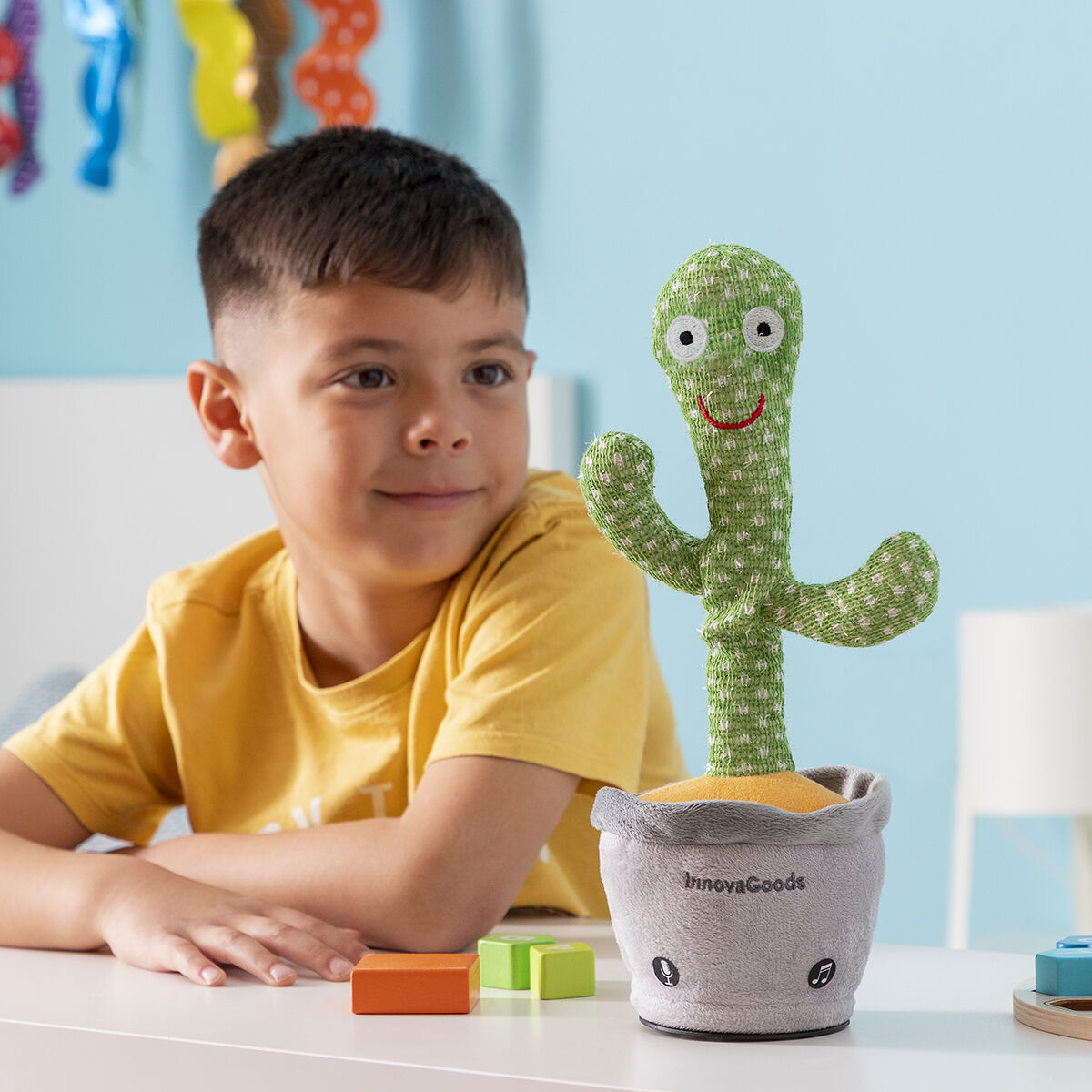 Cactus dansator și vorbitor reîncărcabil cu muzică și LED-uri multicolore Cacxi InnovaGoods Verde (Recondiționate A)