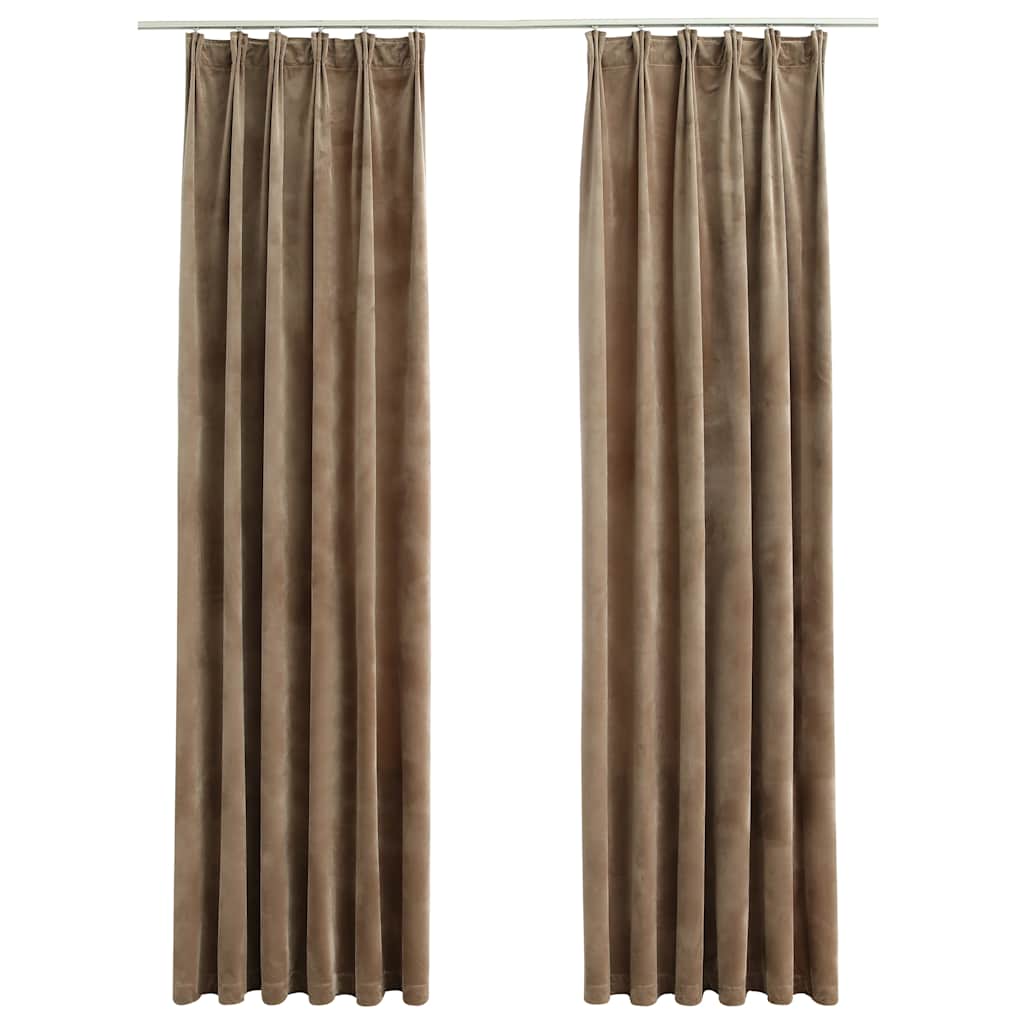 vidaXL Draperii opace cu cârlige, 2 buc., bej, 140x245 cm, catifea vidaXL Draperii opace cu cârlige, 2 buc., bej, 140x245 cm, catifea