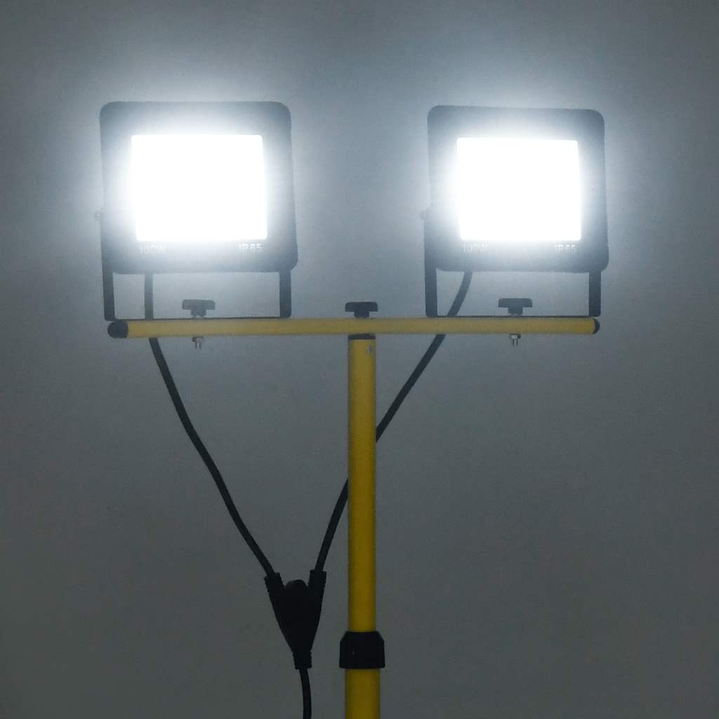 vidaXL Proiector cu LED și trepied, 2x100 W, alb rece vidaXL Proiector cu LED și trepied, 2x100 W, alb rece