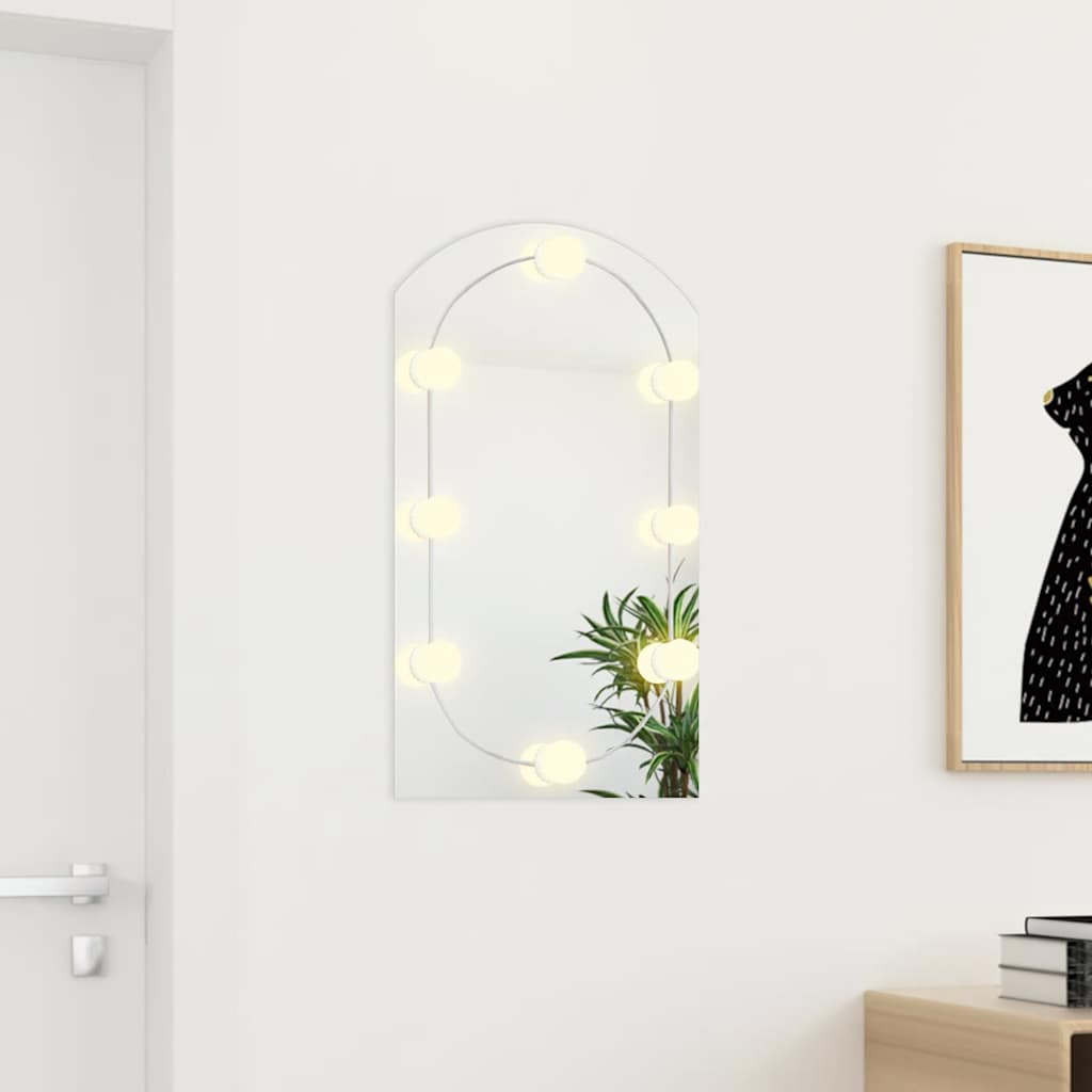 vidaXL Oglindă cu lumini LED, arcadă, 70x40 cm, sticlă vidaXL Oglindă cu lumini LED, arcadă, 70x40 cm, sticlă