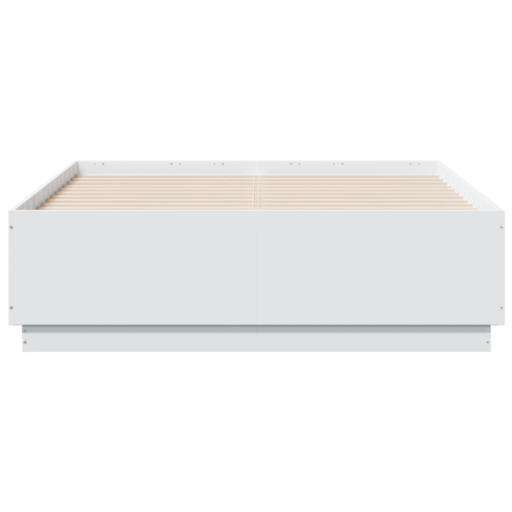 vidaXL Cadru de pat cu lumini LED, alb, 120x190 cm, lemn prelucrat vidaXL Cadru de pat cu lumini LED, alb, 120x190 cm, lemn prelucrat