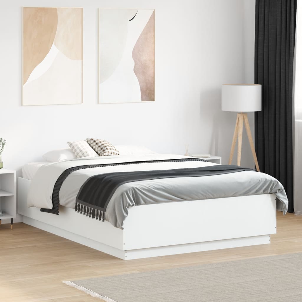 vidaXL Cadru de pat cu lumini LED, alb, 120x190 cm, lemn prelucrat vidaXL Cadru de pat cu lumini LED, alb, 120x190 cm, lemn prelucrat