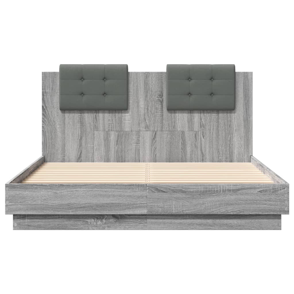 vidaXL Cadru de pat cu tăblie, gri sonoma, 135x190 cm, lemn prelucrat vidaXL Cadru de pat cu tăblie, gri sonoma, 135x190 cm, lemn prelucrat