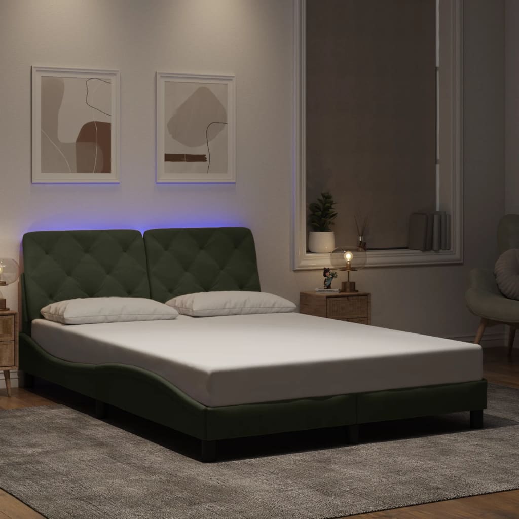 vidaXL Cadru de pat cu lumini LED, gri deschis, 140x200 cm, catifea vidaXL Cadru de pat cu lumini LED, gri deschis, 140x200 cm, catifea