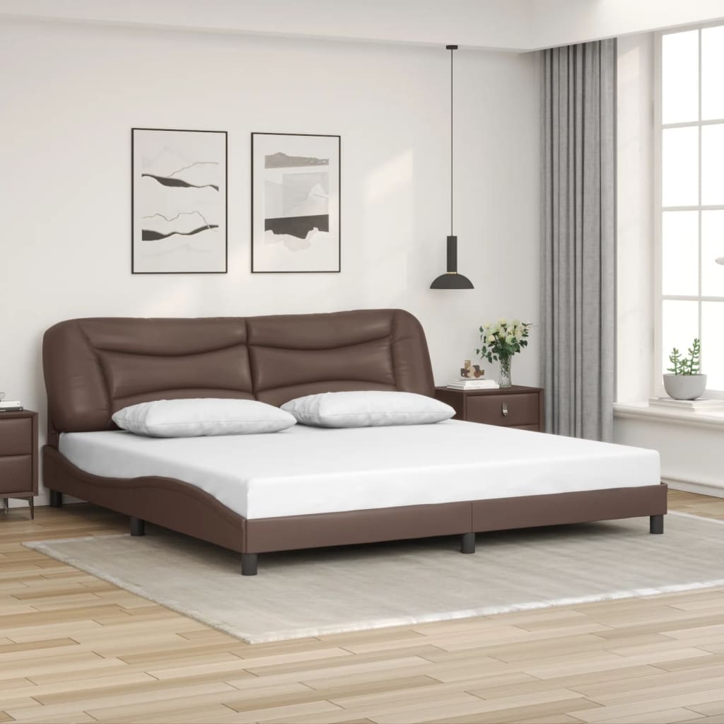 vidaXL Cadru de pat cu lumini LED, maro, 200x200 cm, piele ecologică vidaXL Cadru de pat cu lumini LED, maro, 200x200 cm, piele ecologică