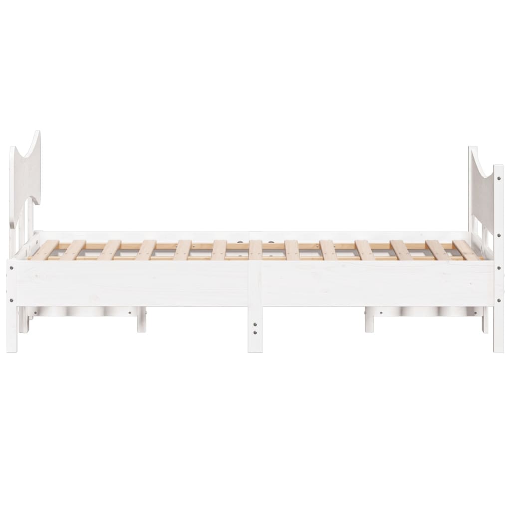 vidaXL Cadru de pat fără saltea, alb, 135x190 cm, lemn masiv de pin vidaXL Cadru de pat fără saltea, alb, 135x190 cm, lemn masiv de pin
