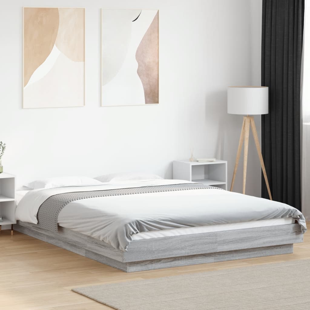 vidaXL Cadru de pat cu LED, gri sonoma, 135x190 cm, lemn prelucrat