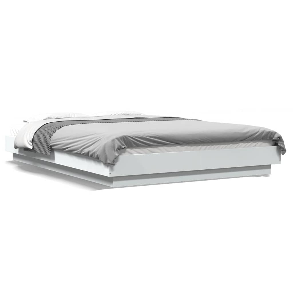 vidaXL Cadru de pat cu lumini LED, alb, 120x190 cm, lemn prelucrat vidaXL Cadru de pat cu lumini LED, alb, 120x190 cm, lemn prelucrat