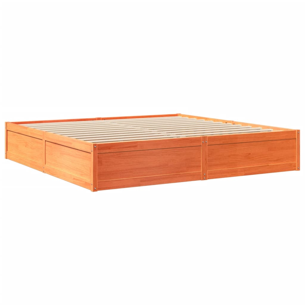 vidaXL Pat cu saltea, maro ceruit, 200x200 cm, lemn masiv pin vidaXL Pat cu saltea, maro ceruit, 200x200 cm, lemn masiv pin