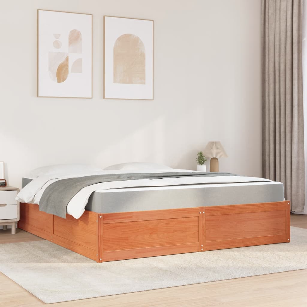 vidaXL Pat cu saltea, maro ceruit, 180x200 cm, lemn masiv pin vidaXL Pat cu saltea, maro ceruit, 180x200 cm, lemn masiv pin