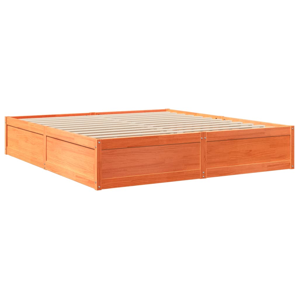 vidaXL Pat cu saltea, maro ceruit, 180x200 cm, lemn masiv pin vidaXL Pat cu saltea, maro ceruit, 180x200 cm, lemn masiv pin