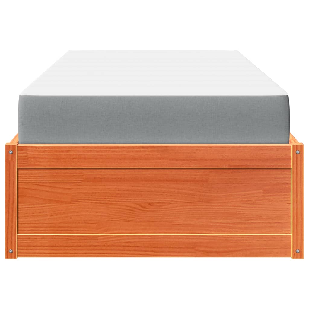 vidaXL Pat cu saltea, maro ceruit, 90x200 cm, lemn masiv pin vidaXL Pat cu saltea, maro ceruit, 90x200 cm, lemn masiv pin