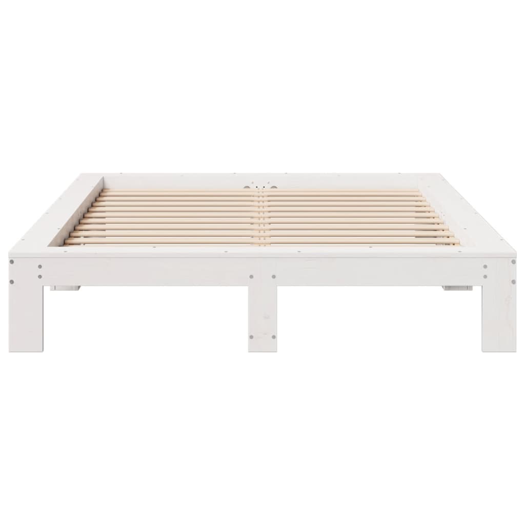 vidaXL Cadru de pat fără saltea, alb, 135x190 cm, lemn masiv de pin