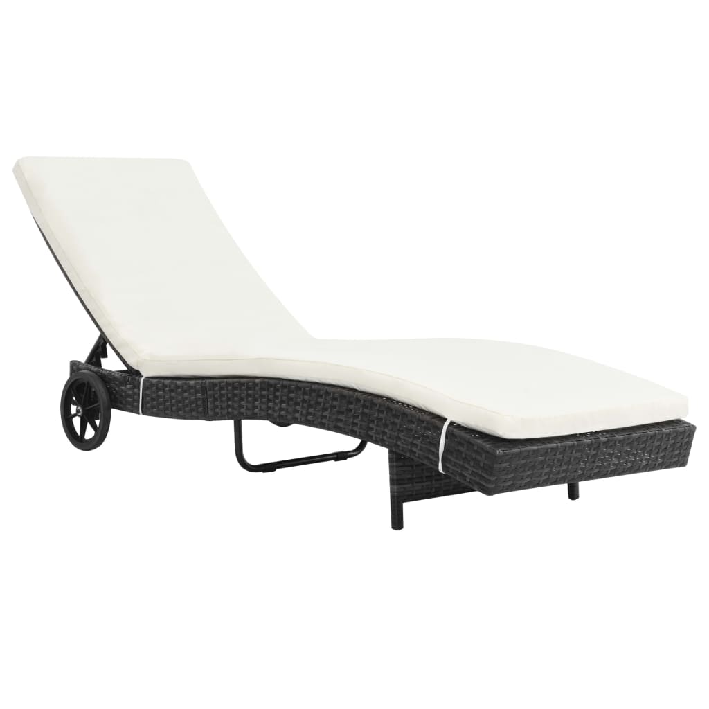 vidaXL Șezlong de plajă cu roți și pernă, negru, poliratan vidaXL Șezlong de plajă cu roți și pernă, negru, poliratan