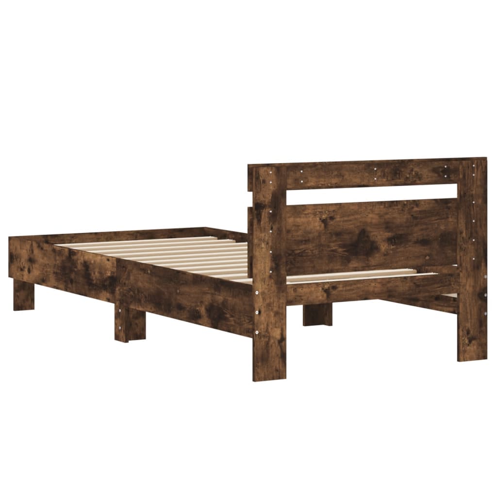 vidaXL Cadru de pat cu tăblie stejar fumuriu 75x190 cm lemn prelucrat vidaXL Cadru de pat cu tăblie stejar fumuriu 75x190 cm lemn prelucrat