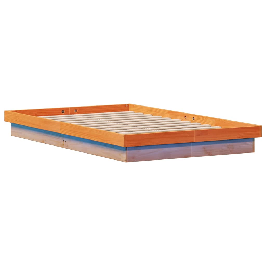 vidaXL Cadru de pat cu LED, maro ceruit, 120x190 cm, lemn masiv de pin vidaXL Cadru de pat cu LED, maro ceruit, 120x190 cm, lemn masiv de pin