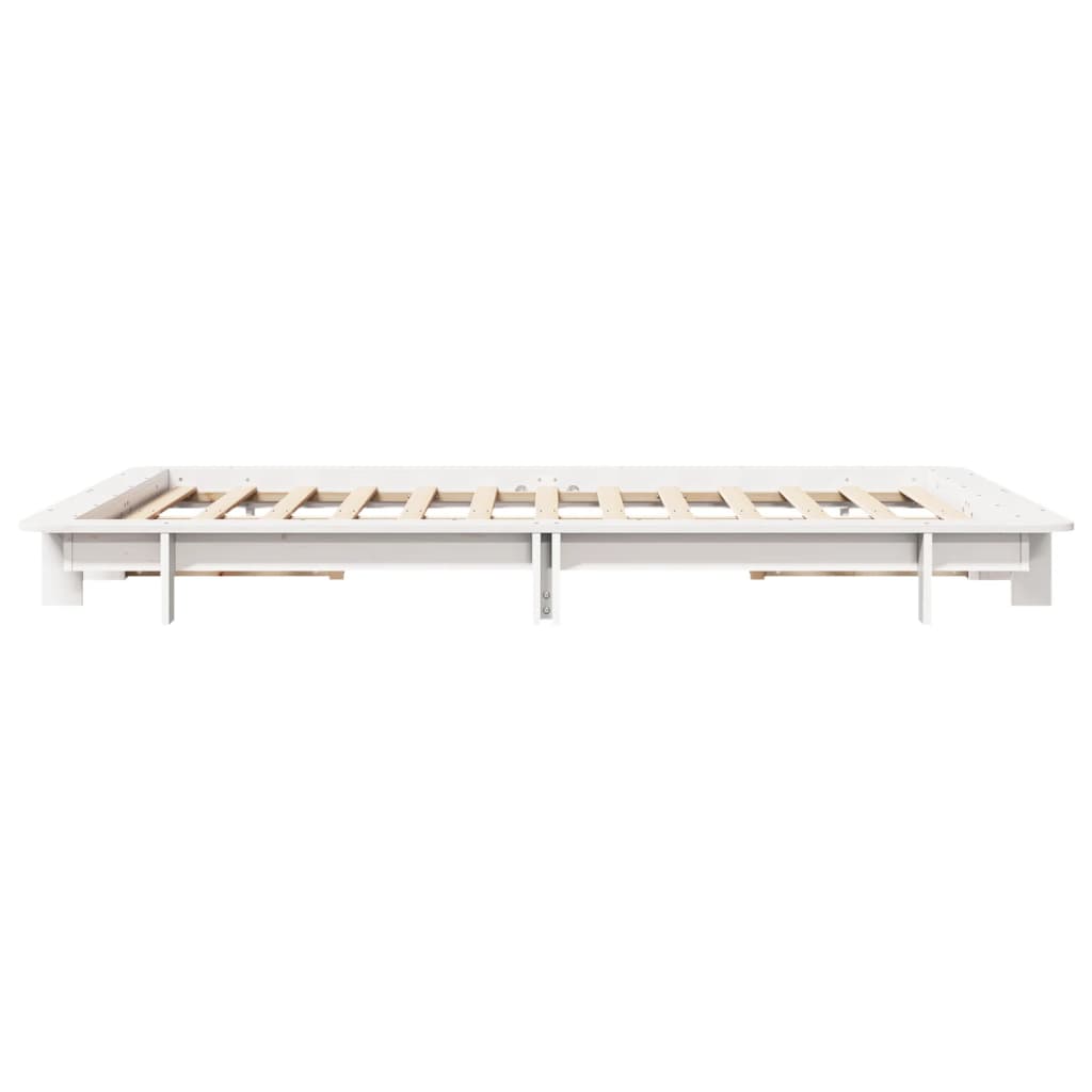 vidaXL Cadru de pat fără saltea, alb, 135x190 cm, lemn masiv de pin vidaXL Cadru de pat fără saltea, alb, 135x190 cm, lemn masiv de pin